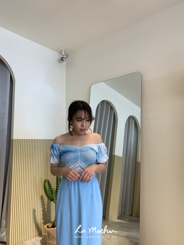 素面開衩鬆緊長裙